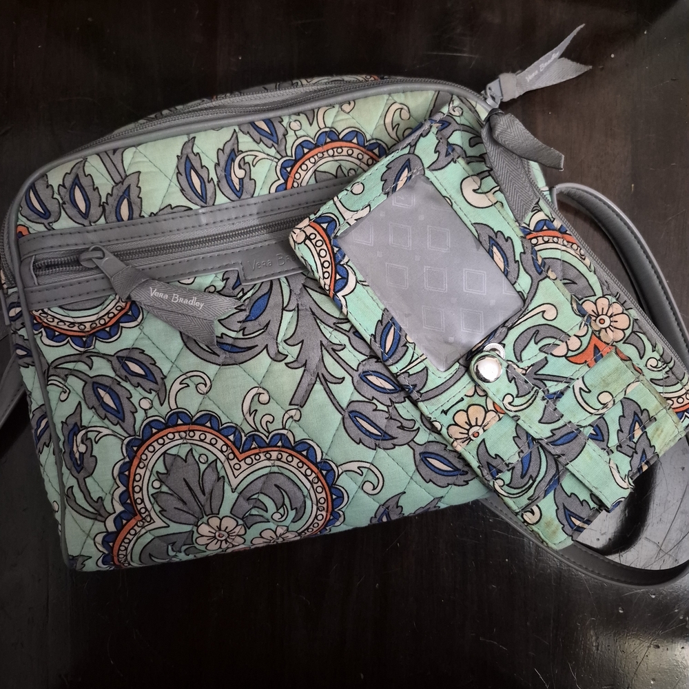 Vera Bradley Fan Flowers Crossbody Bag and Wallet - Green and Gray Floral